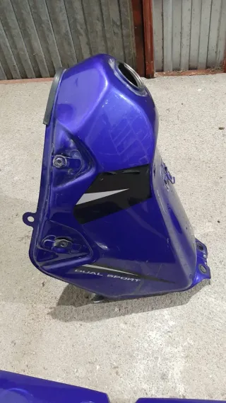 Depósito azul suzuki drz S