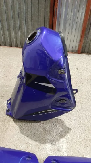 Depósito azul suzuki drz S