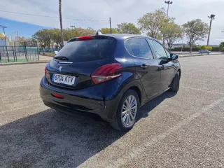 Peugeot 208 2019