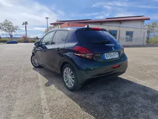 Peugeot 208 2019