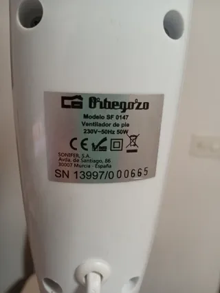 Ventilador Orbegozo Plata y Blanco