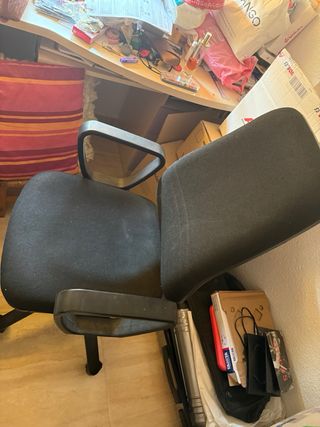 Silla de escritorio negra