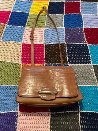 Bolso Misako marrón efecto piel