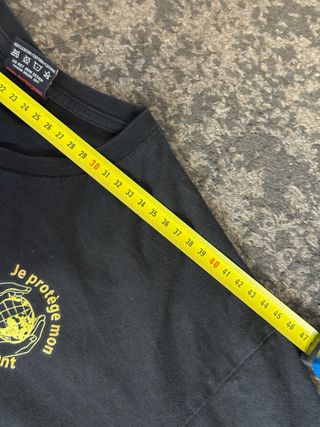 Camiseta Estampada Vintage Negra