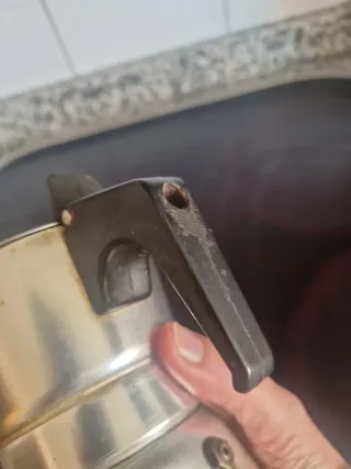 Cafetera italiana de metal