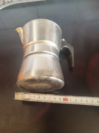 Cafetera italiana de metal