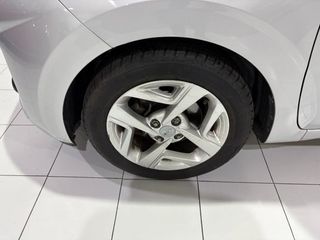 Hyundai i10 1.0 KLASS 67 5P