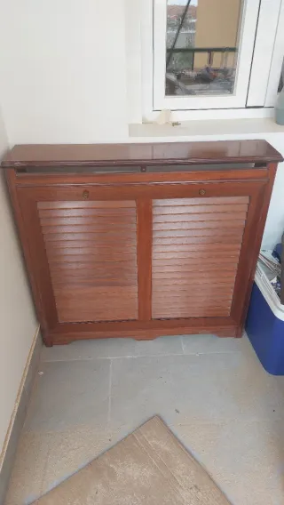Muebles cubre radiador de madera