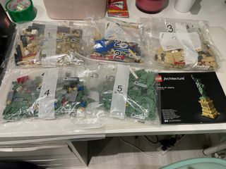 LEGO Architecture Estatua de la Libertad 21042