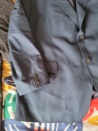 Americana azul y negra