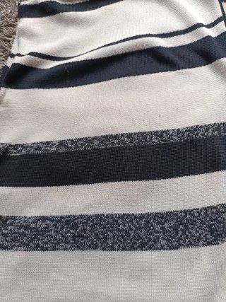 Chaleco Poncho Rayas Crema y Negro Talla Única