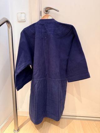 Hakama y Keikogi negro