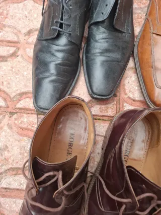 Zapatos de piel auténtica