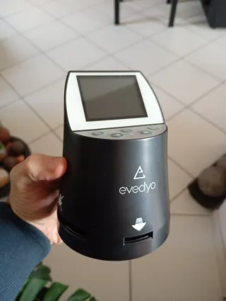 Convertitore Diapositive e Pellicole in Digitale