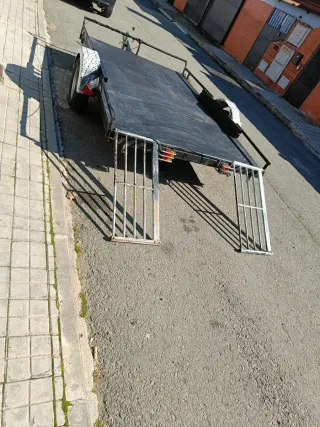 Remolque, transporte y portes con Vw polo.