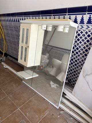 Sanitarios baño WC lavabo y bidé