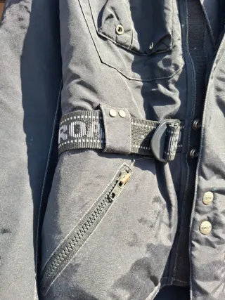 Chaqueta de moto negra talla L