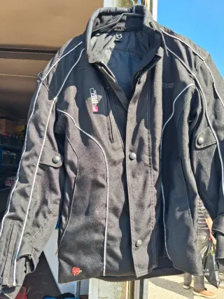 Chaqueta de moto negra talla L