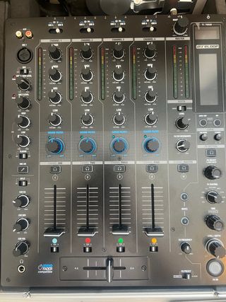 Reloop RMX-95 Mezclador Digital