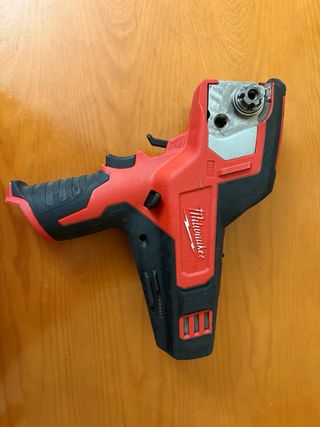 Cortadora Cable Milwaukee M12
