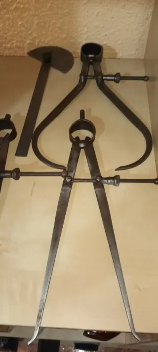 Herramientas de medición antiguas