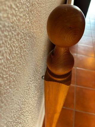 Cabecero de madera rústico