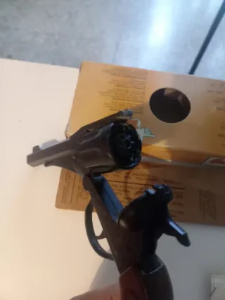 Pistola giocattolo Jimmy Bang