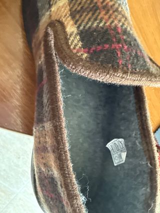 Zapatillas casa hombre cuadros marrones