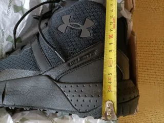 Botas Under Armour Negras