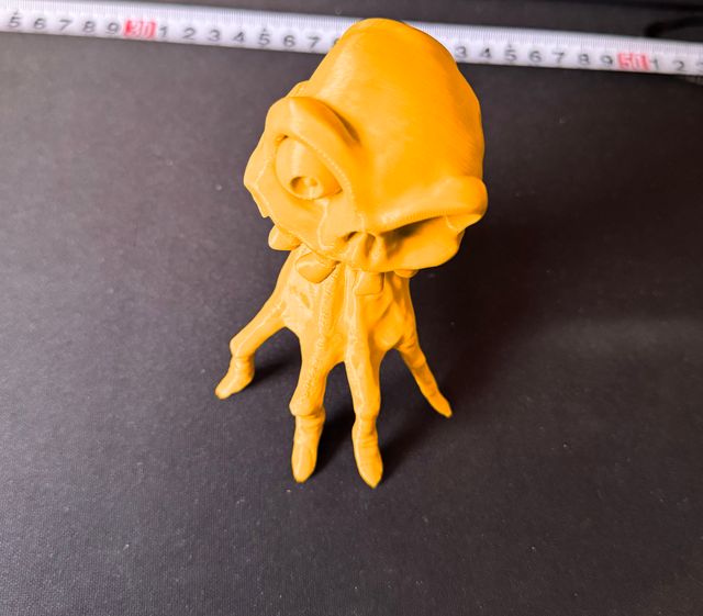 Figura Mano Medievil para Pintar