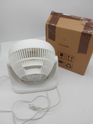 Amazon Basics Ventilador de escritorio portátil, funcionamiento silencioso, 18 cm, 3 velocidades, inclinación de 90° variable, B