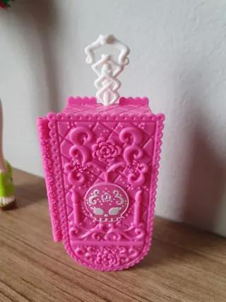 Monster High Skelita Calaveras 2012 sin caja.