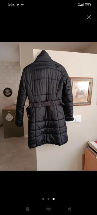 Abrigo Sfera negro acolchado