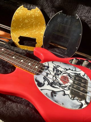 Musicman Stingray Classic Bajo Eléctrico Rojo