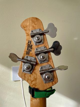 Musicman Stingray Classic Bajo Eléctrico Rojo