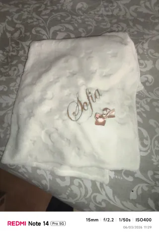 Muñeca Reborn realista con pelo