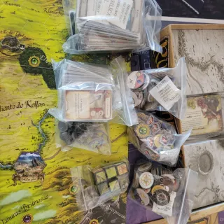 Runebound 3ª Edición Español + Fundas