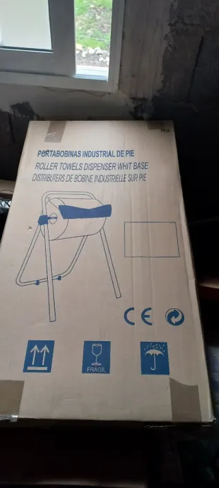 Dispensador Papel Industrial Pie