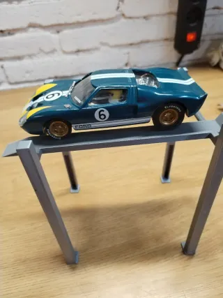 Scalextric Ford GT 40