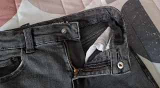 Pantalón vaquero niño gris