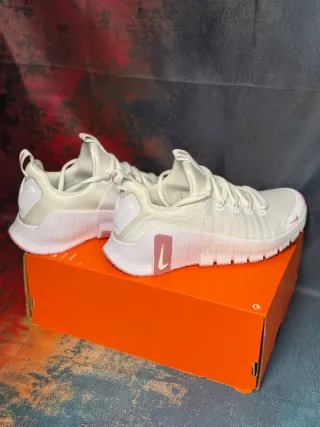 Nike Free Metcon 6 Donna Bianco Rosa
