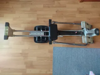 Banco de remo, abdominales y gimnasia BH