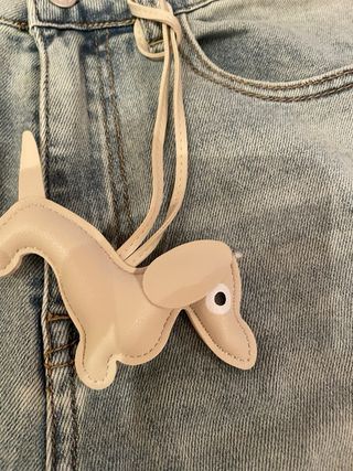 Charm decorativo a forma di  bassotto