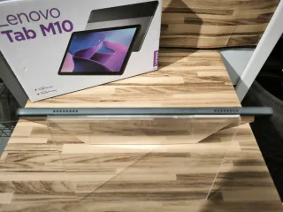 Tablet Lenovo Tab M10 WiFi Negra