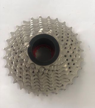 Kit Cassette SunRace 11V 11/28 + Cadena KMC 126L