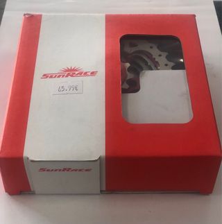 Kit Cassette SunRace 11V 11/28 + Cadena KMC 126L