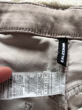 Pantalón marrón claro Calcedonia