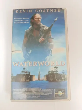 Películas VHS a 3€ cada una