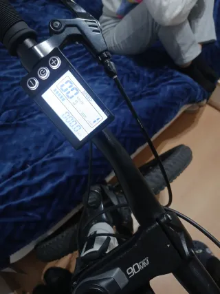 Bicicleta Eléctrica Blanca