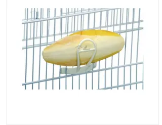 3 jaulas de 60 mas tolvas,tiras Led ect